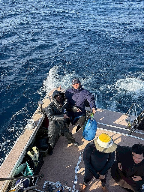 沖縄　ダイビング　ホエールスイム