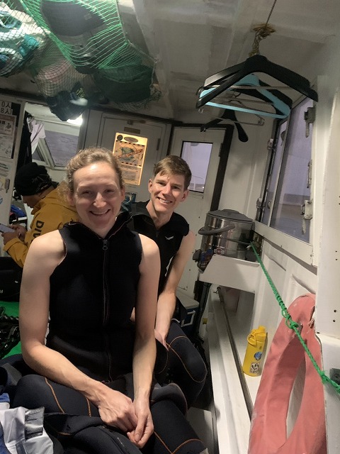 沖縄　ダイビング　ホエールスイム　自社船