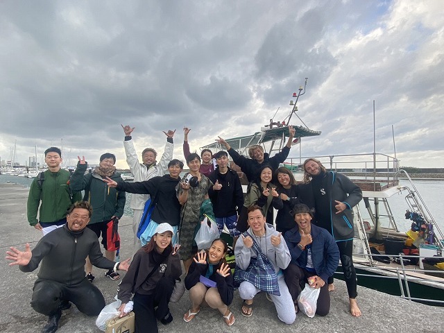 沖縄　ダイビング　ホエールスイム　自社船