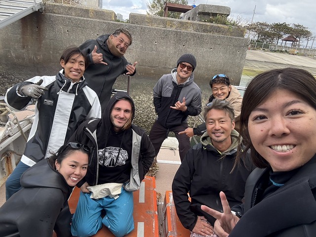 沖縄　ダイビング　ホエールスイム　中部