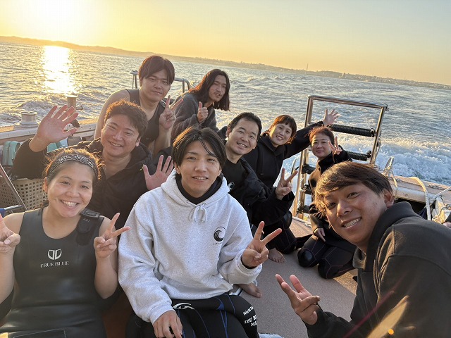 沖縄　ダイビング　ホエールスイム　自社船