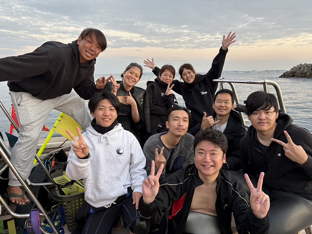 沖縄　ダイビング　ホエールスイム　自社船