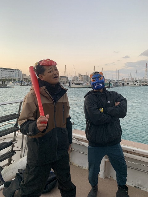 沖縄　ダイビング　ホエールスイム　自社船