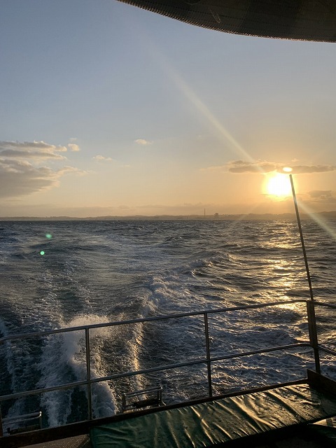 沖縄　ダイビング　ホエールスイム　自社船