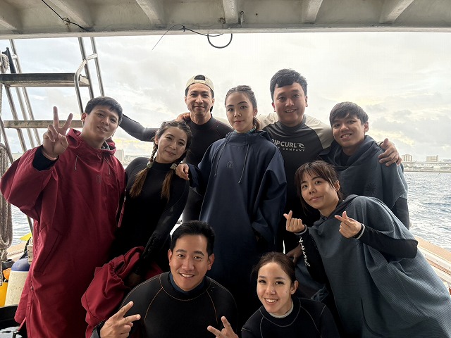 沖縄　ダイビング　ホエールスイム　自社船